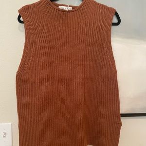 women’s sweater vest size L